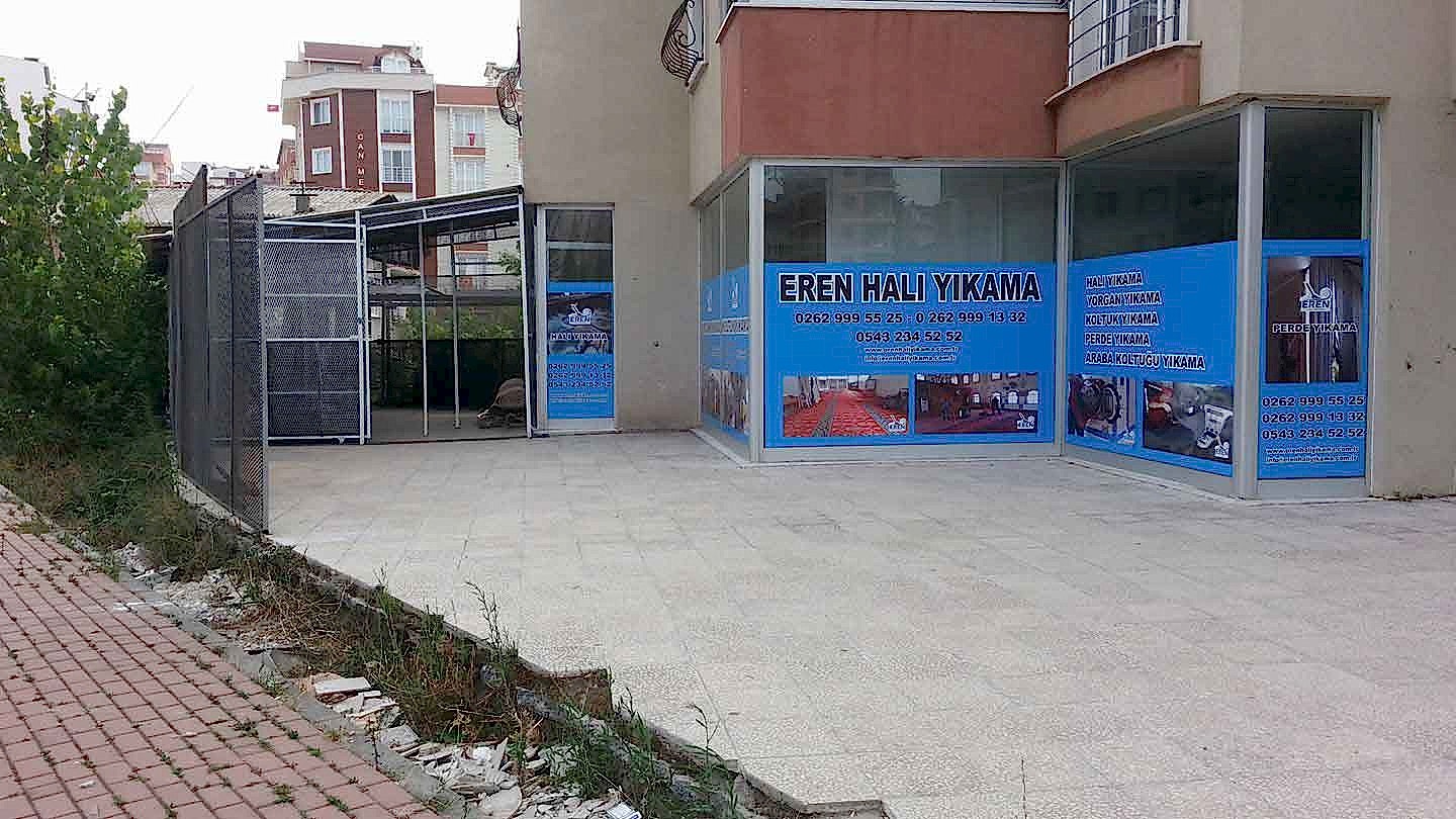 Halılarınızın hak ettiği özeni gösterin! Pendik'teki profesyonel halı yıkama hizmetimizle kaliteyi deneyimleyin.